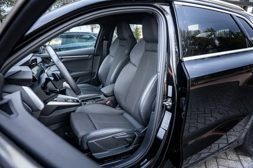 Audi A3 40 TFSI e Business edition uit 2021, foto 7