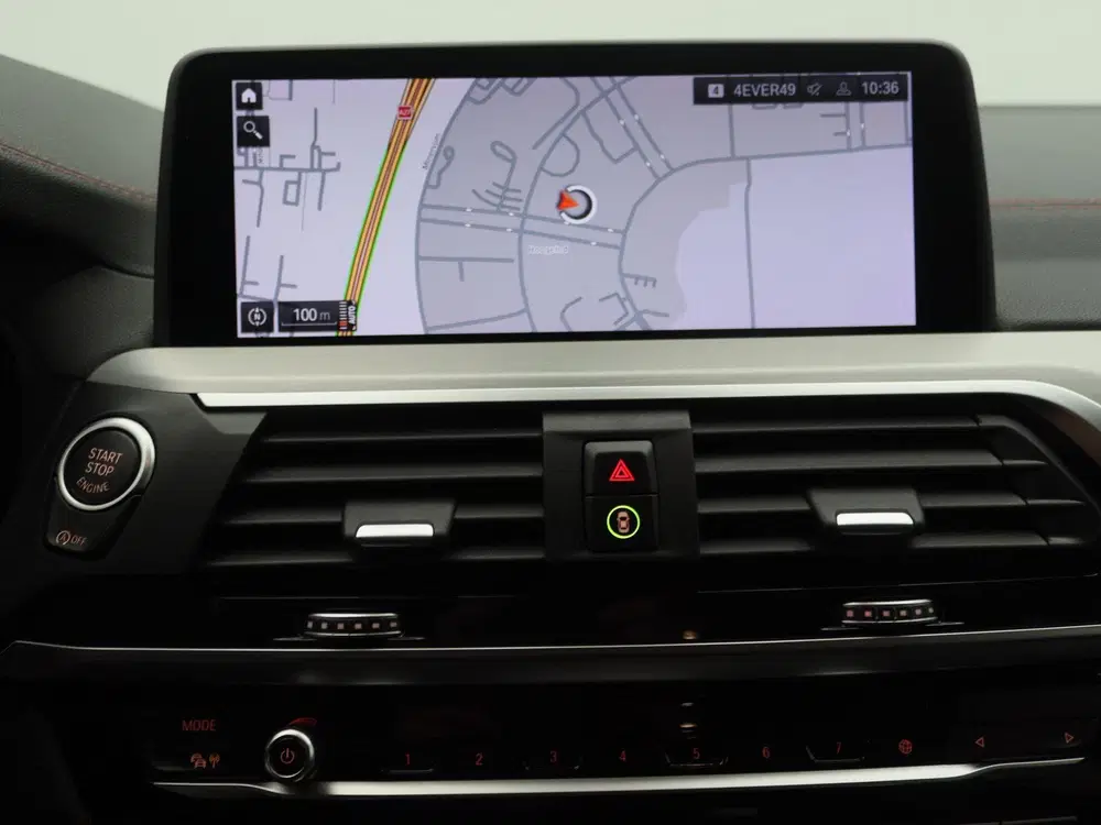 BMW X4 xDrive20i High Executive uit 2021, foto 10