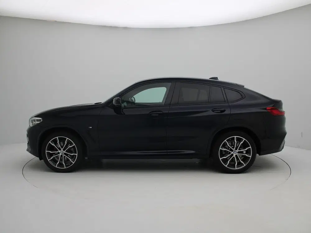 BMW X4 xDrive20i High Executive uit 2021, foto 5