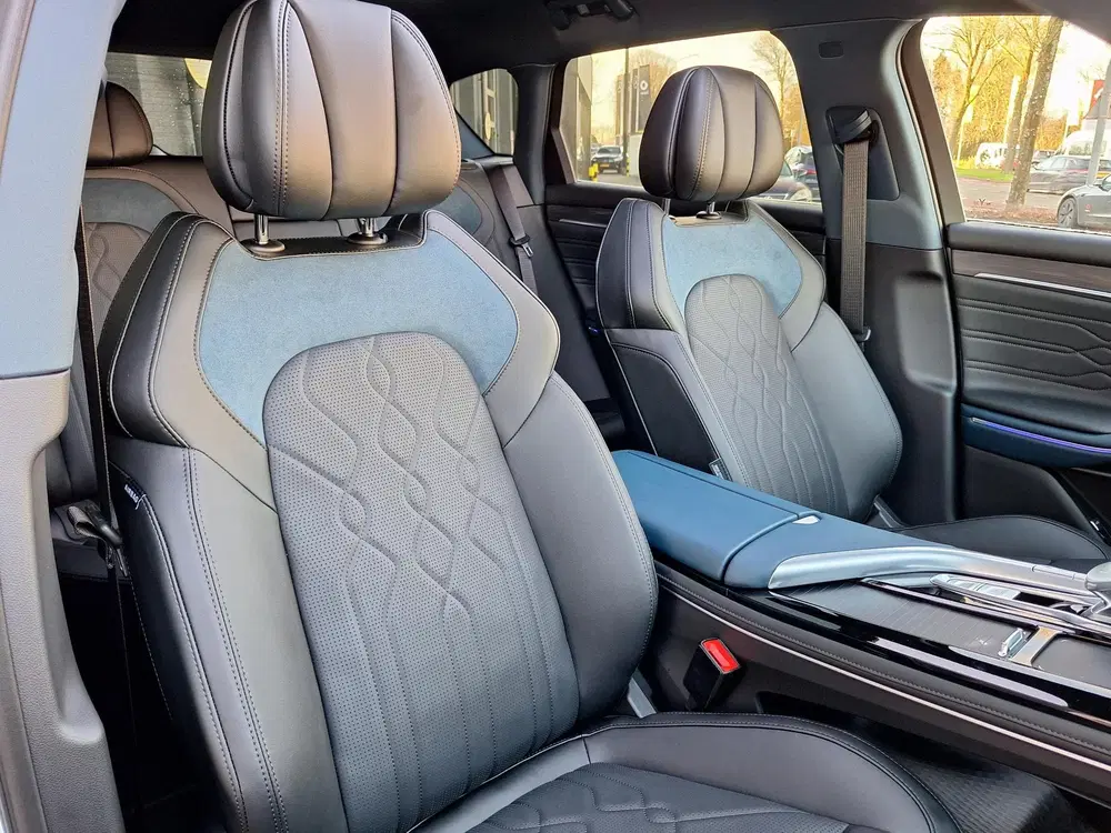 Voyah Free Limited Edition Business 4WD 106 kWh uit 2026, foto 7