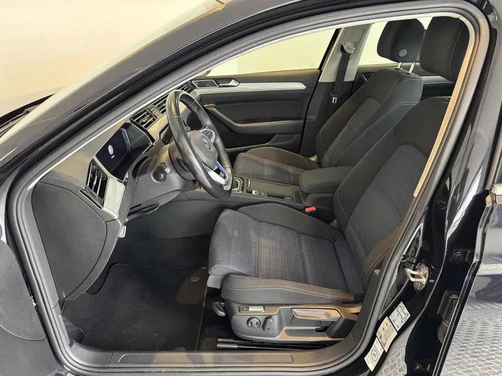 Volkswagen Passat 1.4 TSI PHEV GTE Business Trekhaak uit 2020, foto 11