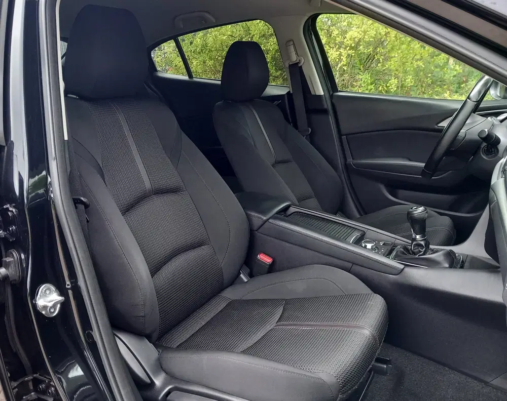 Mazda 3 2.0 SkyActiv-G 120 uit 2019, foto 8