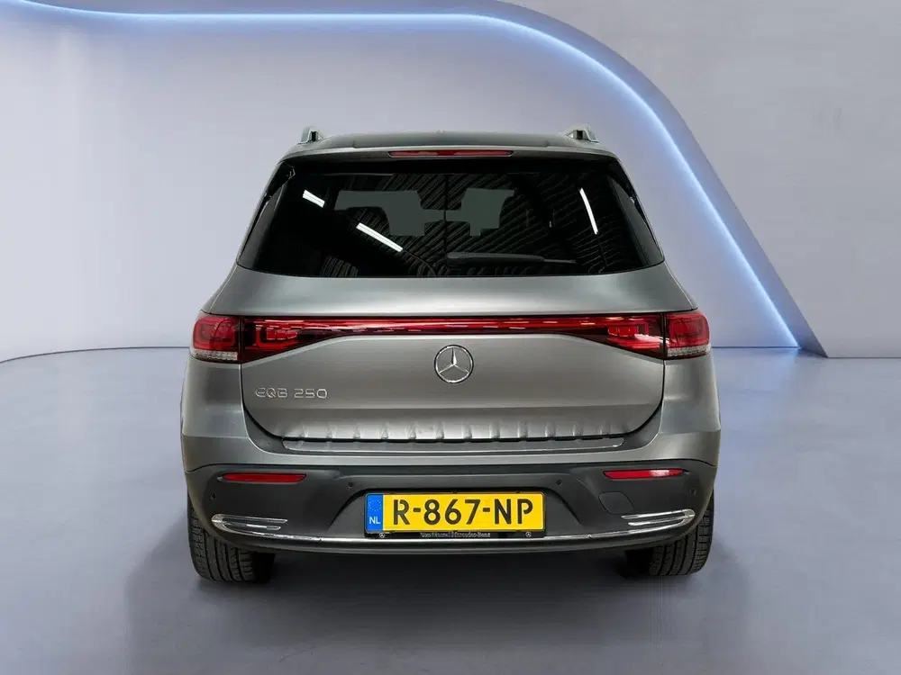 Mercedes-Benz EQB 250 Luxury Line 7p. 67 kWh uit 2022, foto 6