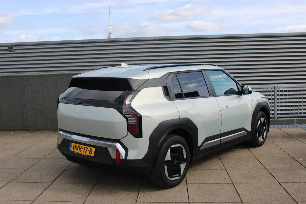 Kia EV3 Plus 81.4 kWh NAVIGATIE uit 2025, foto 7