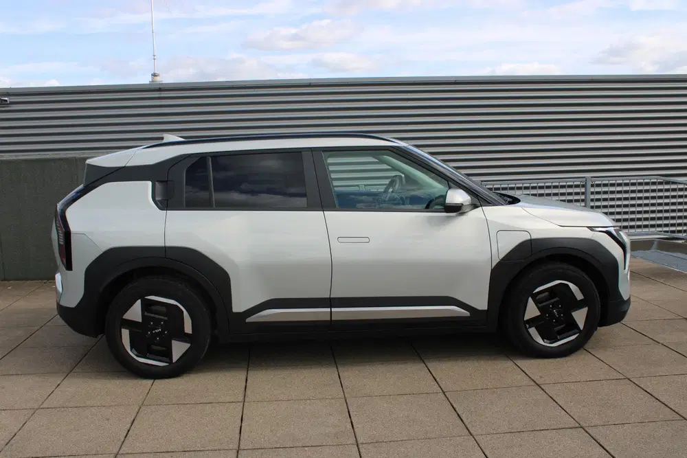 Kia EV3 Plus 81.4 kWh NAVIGATIE uit 2025, foto 8