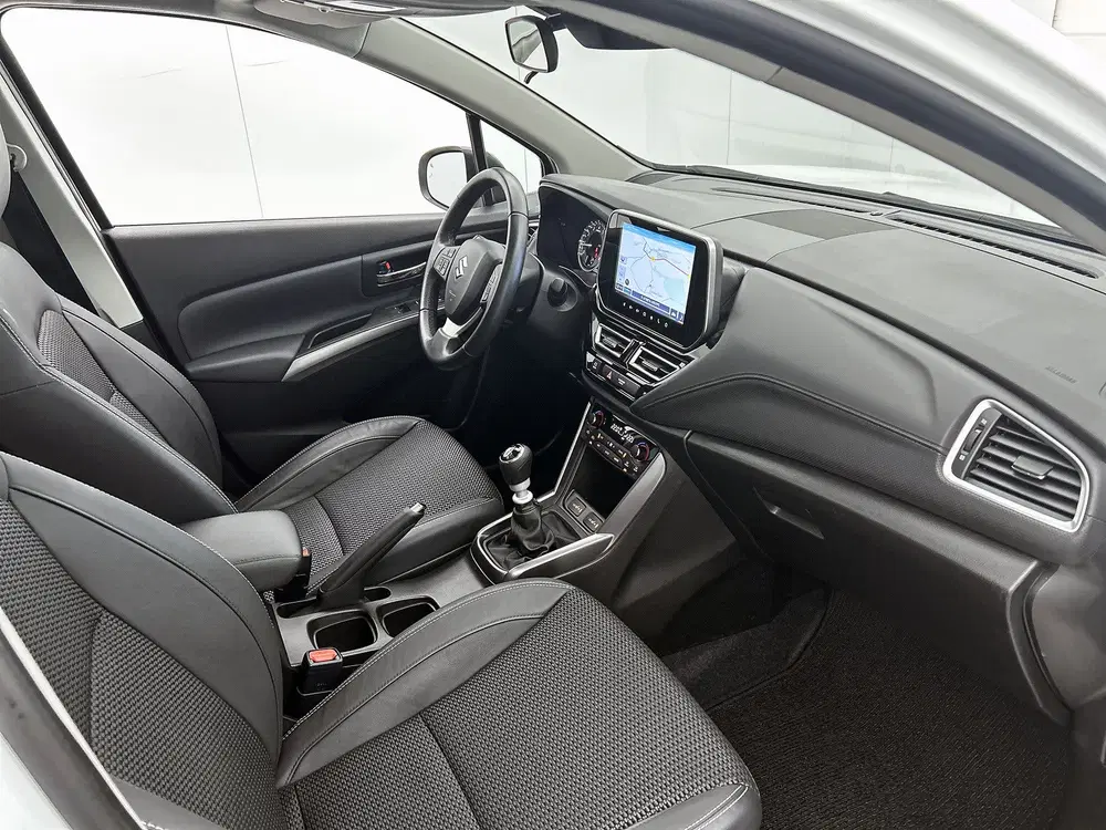 Suzuki S-Cross 1.4 Boosterjet Style Smart Hybrid uit 2022, foto 7