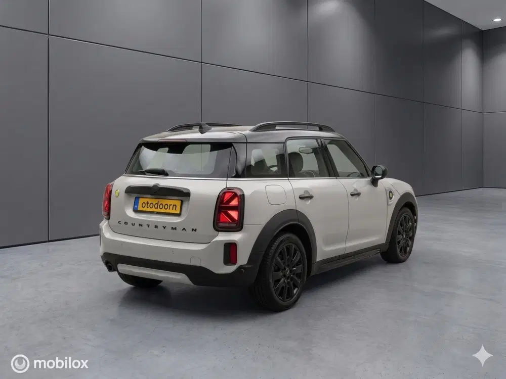 Mini Countryman 1.5 Cooper SE ALL4 pano uit 2022, foto 2