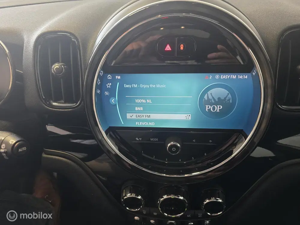 Mini Countryman 1.5 Cooper SE ALL4 pano uit 2022, foto 8