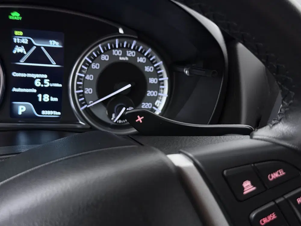 Suzuki S-Cross 1.5 Hybrid Style uit 2023, foto 11
