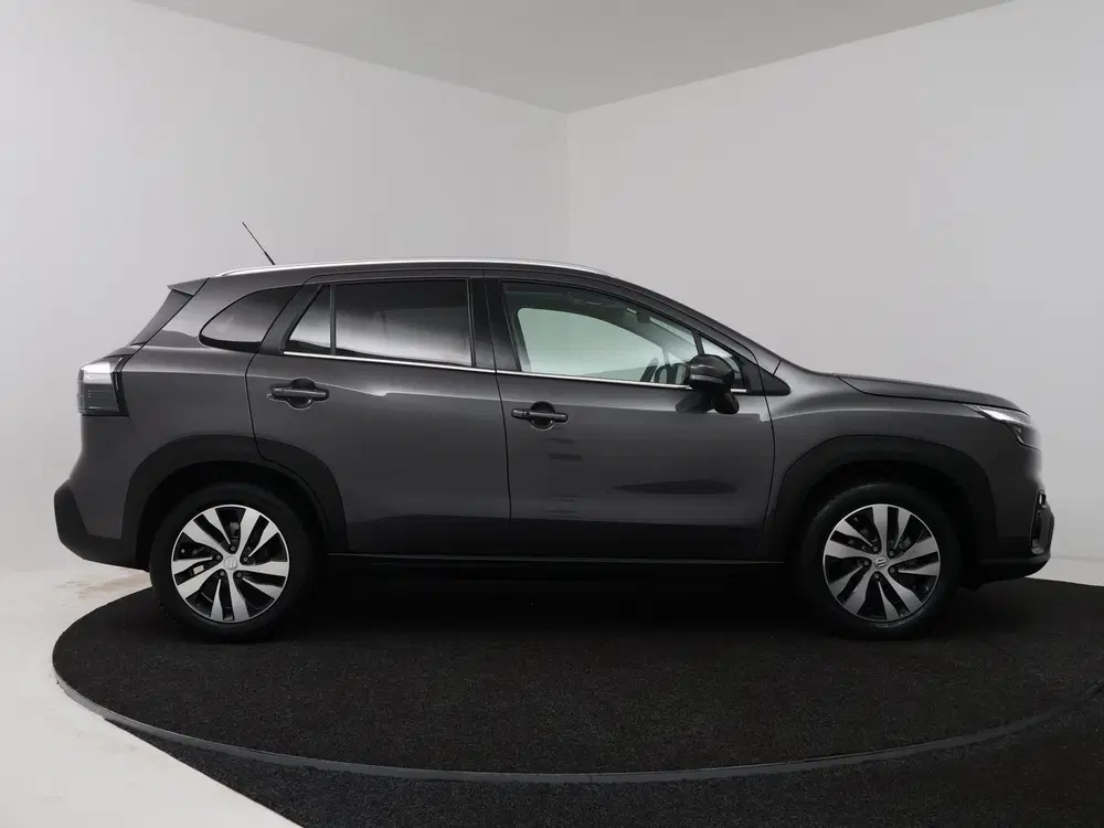 Suzuki S-Cross 1.5 Hybrid Style uit 2023, foto 14
