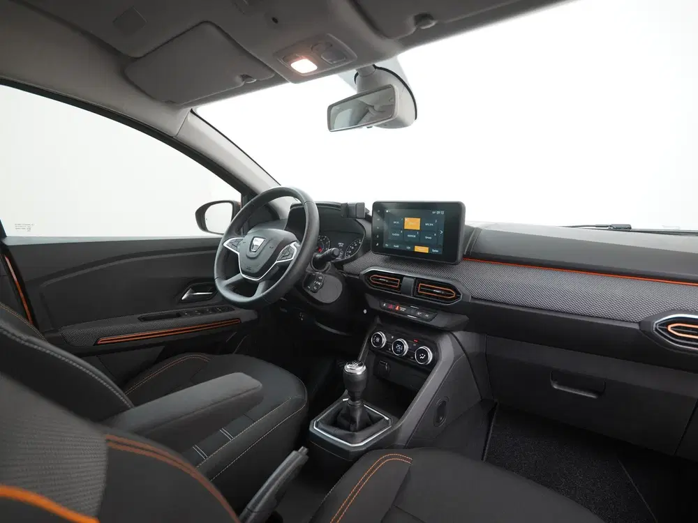 Dacia Sandero 1.0 TCe 90 Comfort uit 2021, foto 2
