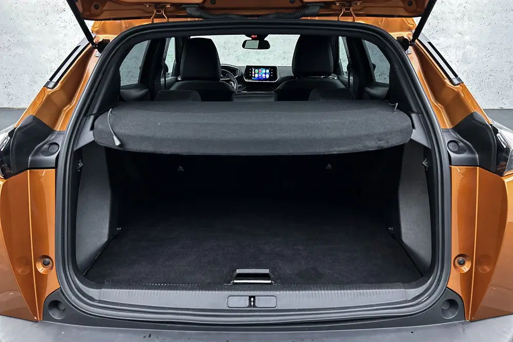 Peugeot 2008 1.2 PureTech 130 Allur uit 2023, foto 14