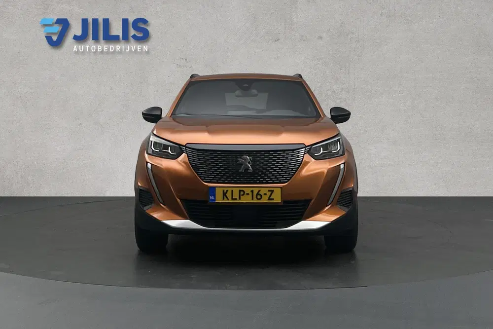 Peugeot 2008 1.2 PureTech 130 Allur uit 2023, foto 8