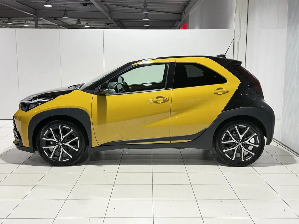 Toyota Aygo X Hybrid 115 GR Sport JBL-AUDIO uit 2026, foto 3