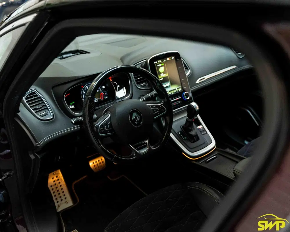 Renault Scenic Scénic 1.3 TCe Bose uit 2021, foto 12
