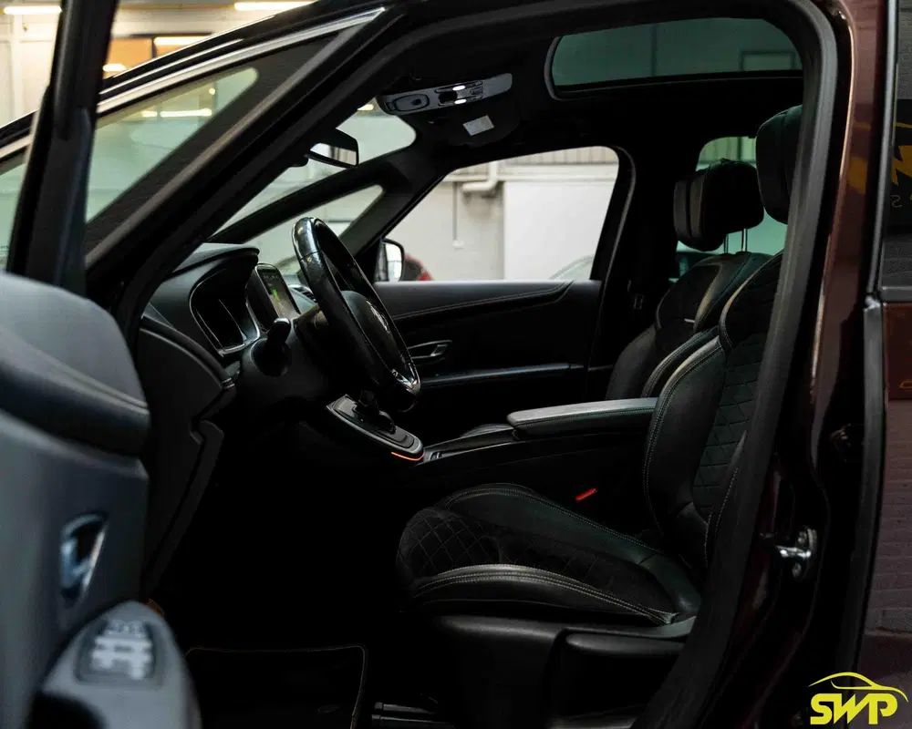 Renault Scenic Scénic 1.3 TCe Bose uit 2021, foto 2