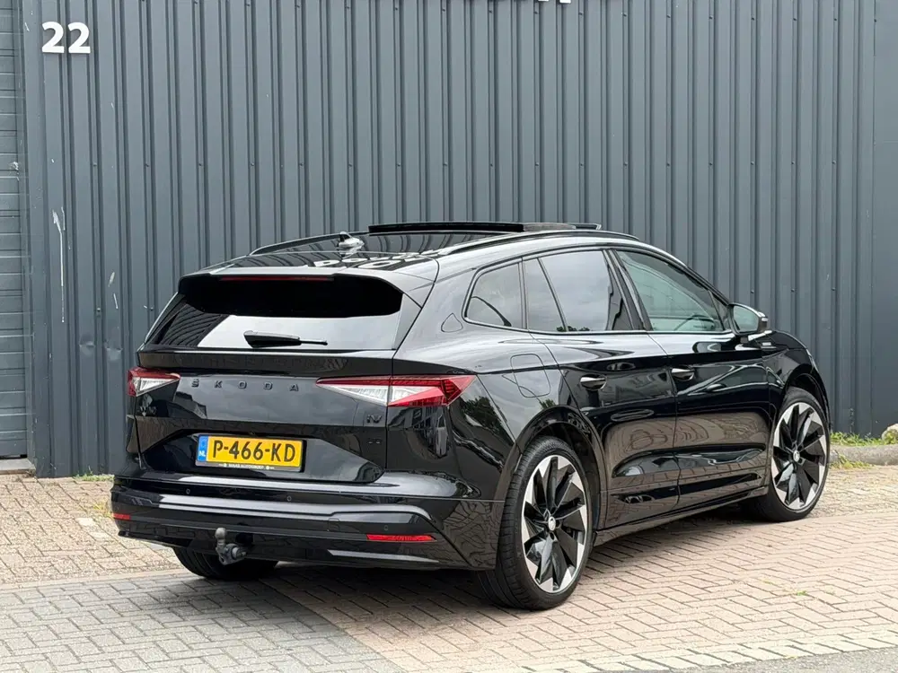 Skoda Enyaq 80 Sportline uit 2022, foto 2