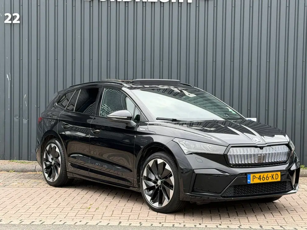 Skoda Enyaq 80 Sportline uit 2022, foto 4