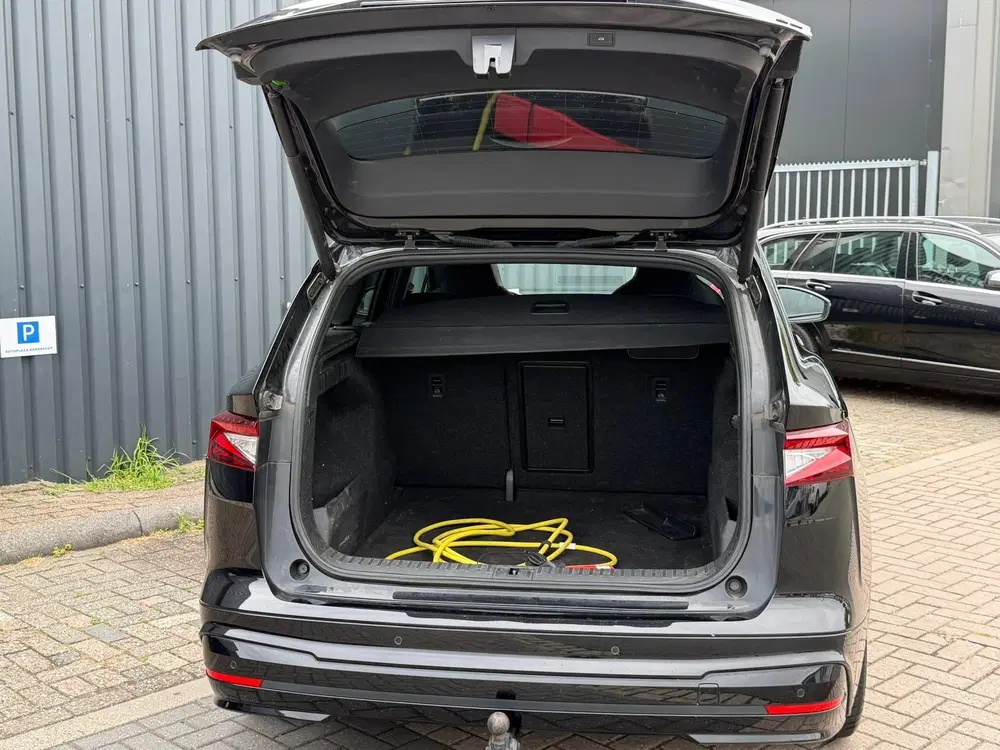 Skoda Enyaq 80 Sportline uit 2022, foto 7