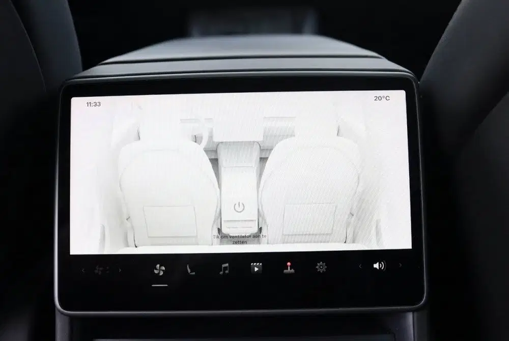 Tesla Model 3 Long Range Premium Highland AWD 78kWh SOH uit 2023, foto 11