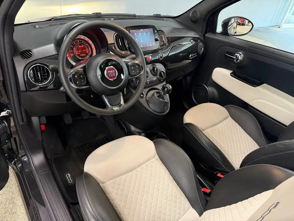 Fiat 500 1.0 Hybrid Dolcevita Pano uit 2021, foto 12