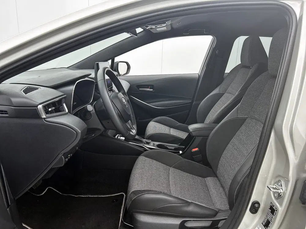 Toyota Corolla Hybrid 140 Dynamic uit 2025, foto 15