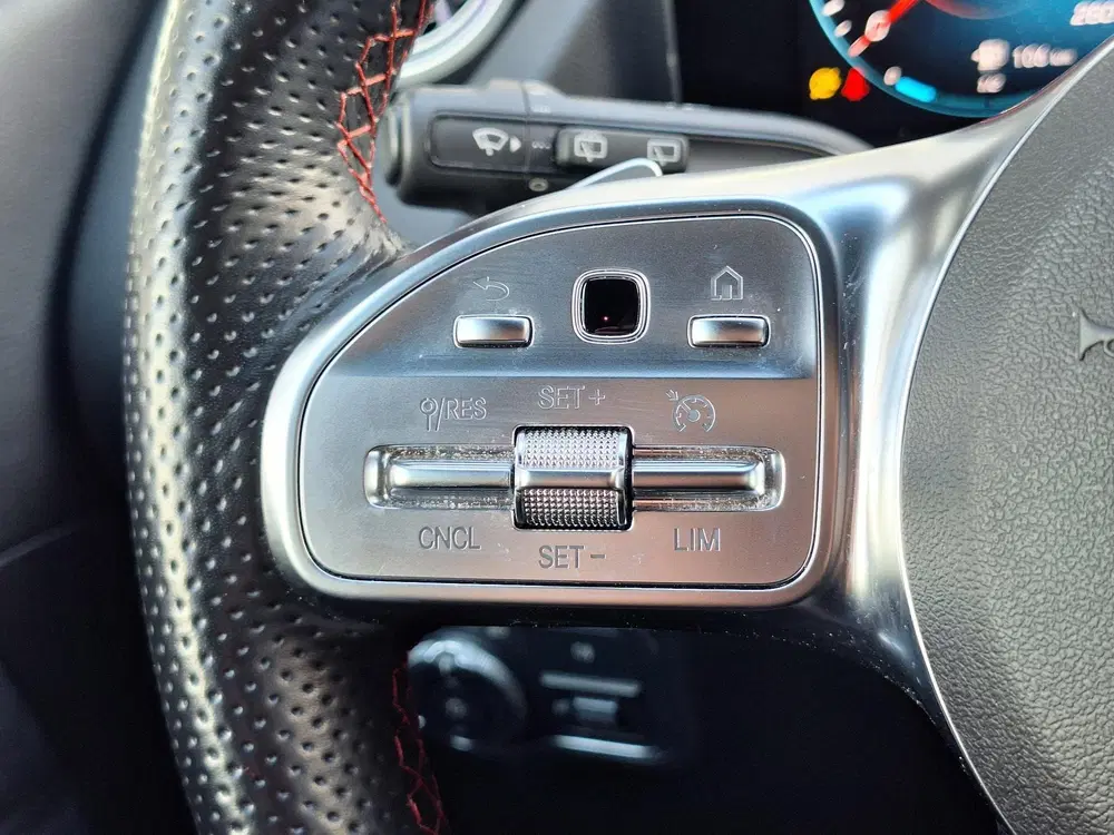 Mercedes-Benz B-Klasse 180 Business Solution AMG uit 2022, foto 11
