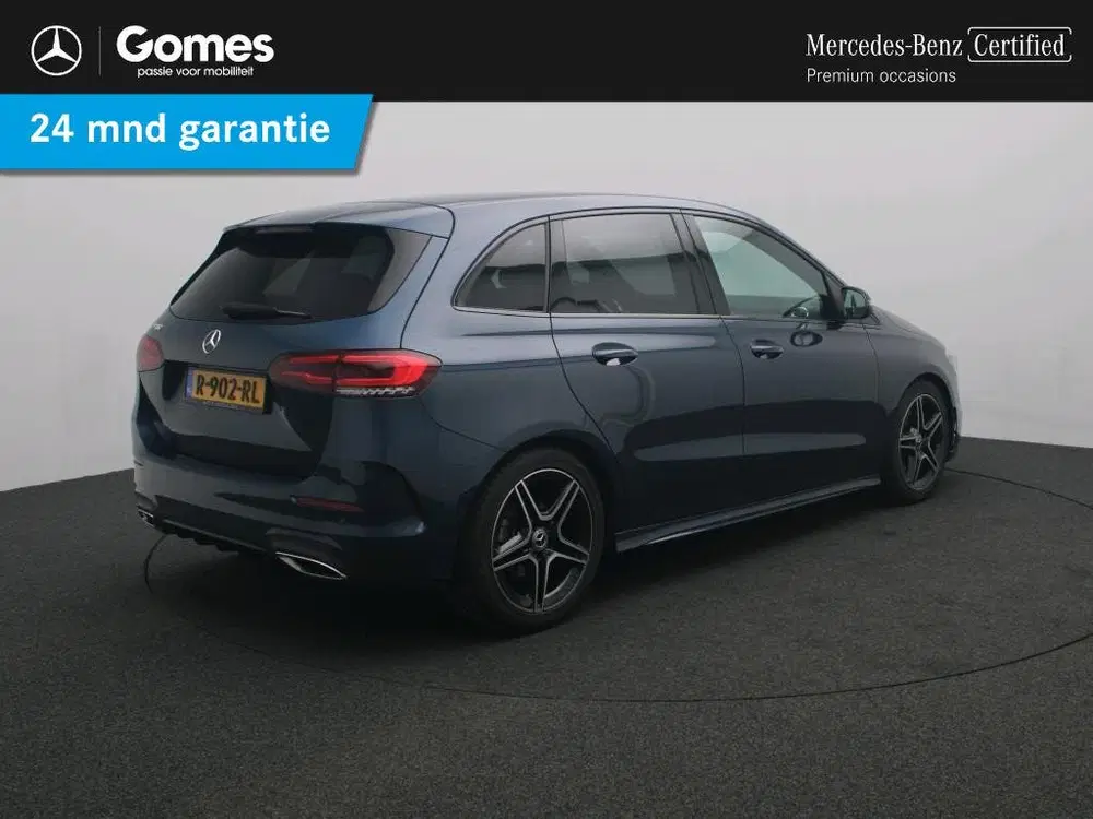 Mercedes-Benz B-Klasse 180 Business Solution AMG uit 2022, foto 2