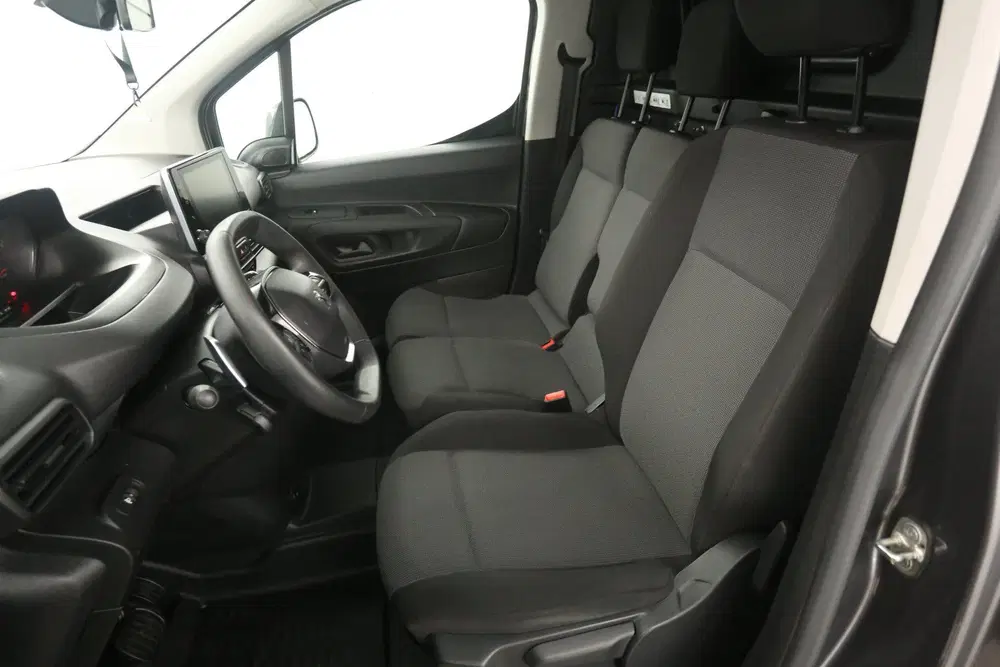 Peugeot Partner 1.5 BlueHDI 130PK uit 2021, foto 9