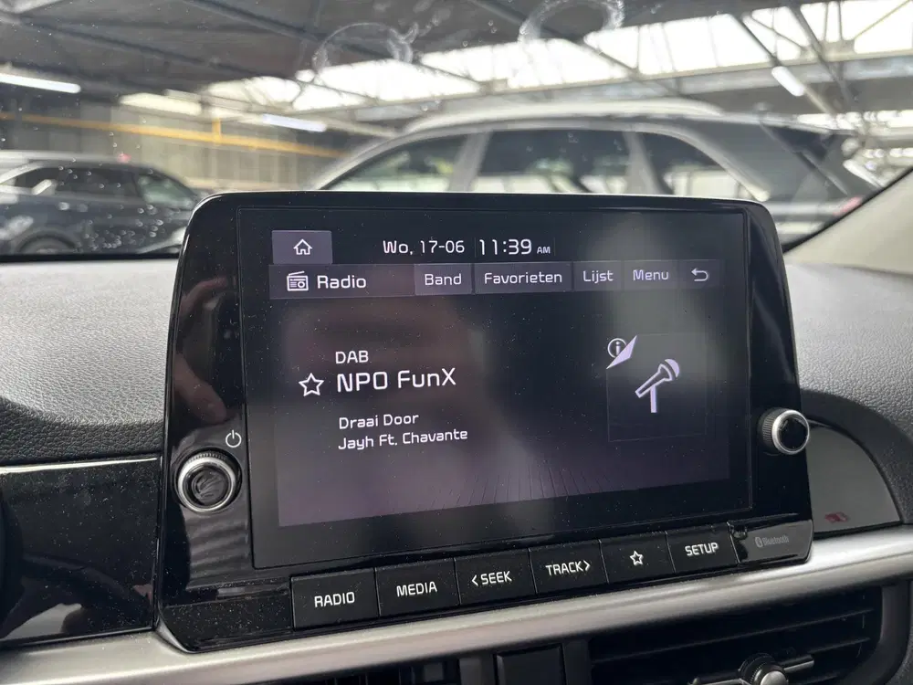 Kia Picanto 1.0 DPi DynamicLine uit 2023, foto 11