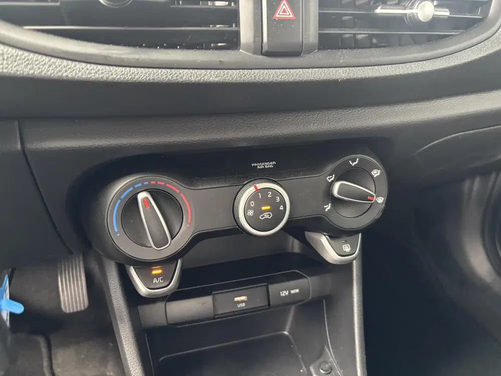 Kia Picanto 1.0 DPi DynamicLine uit 2023, foto 14