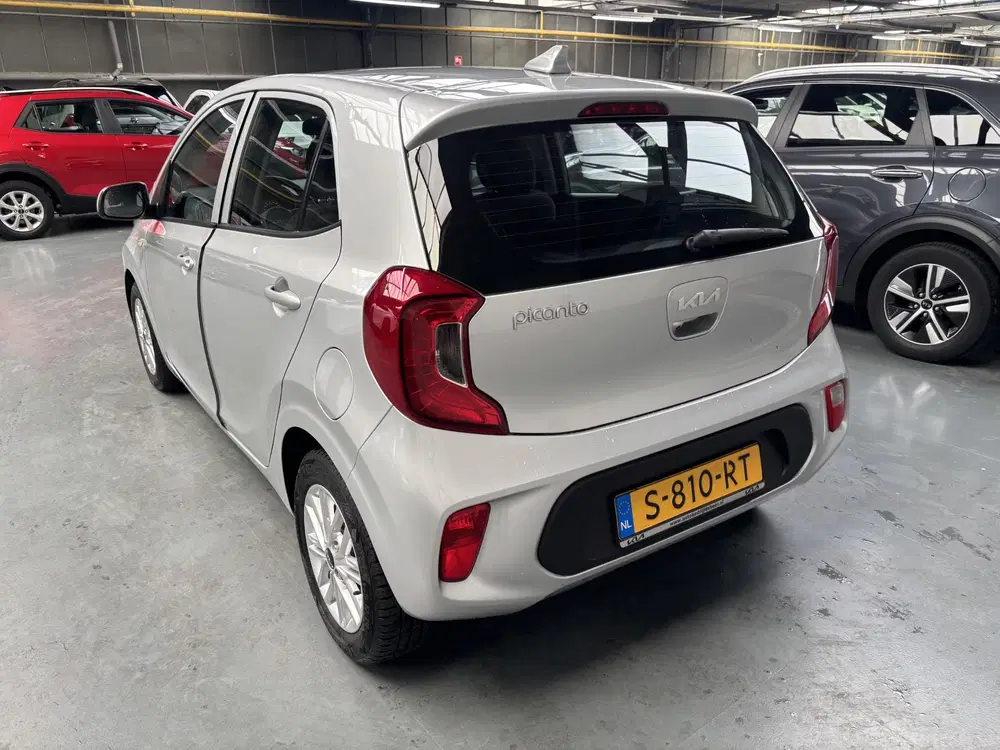 Kia Picanto 1.0 DPi DynamicLine uit 2023, foto 15