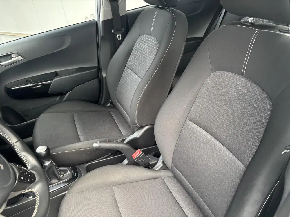 Kia Picanto 1.0 DPi DynamicLine uit 2023, foto 2