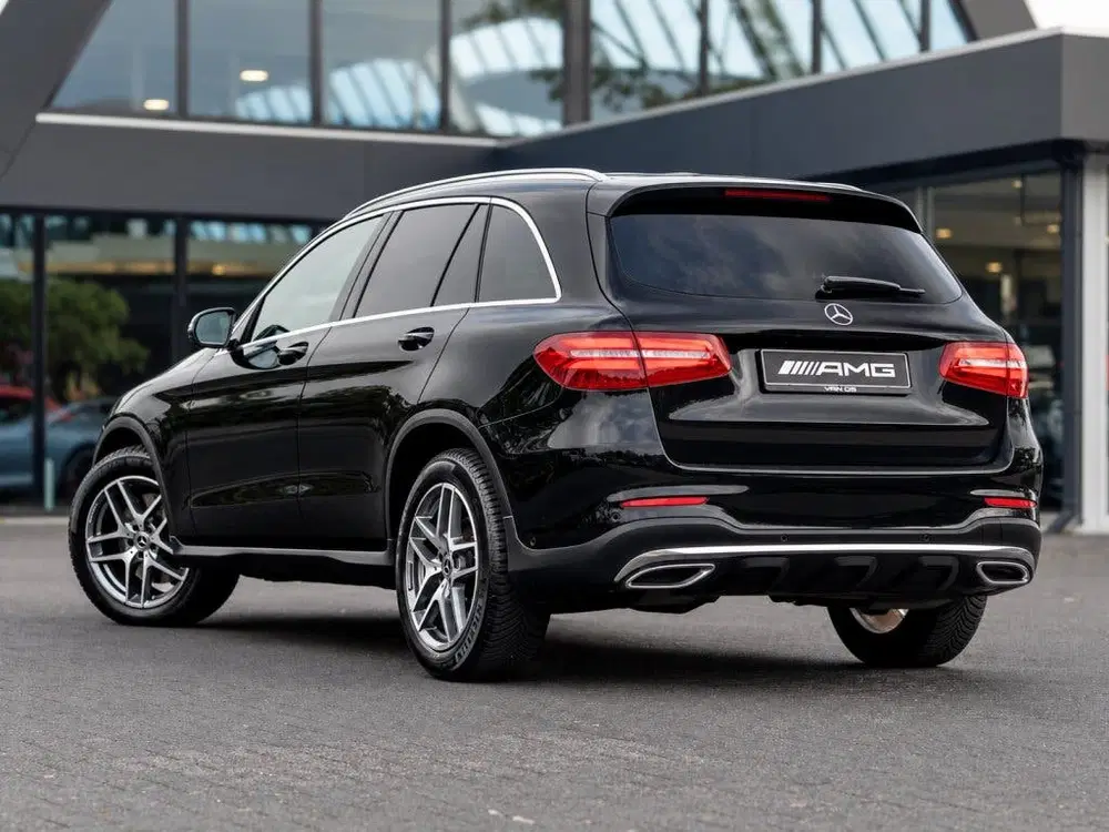 Mercedes-Benz GLC GLC 220D 4MATIC AMG Line uit 2019, foto 5