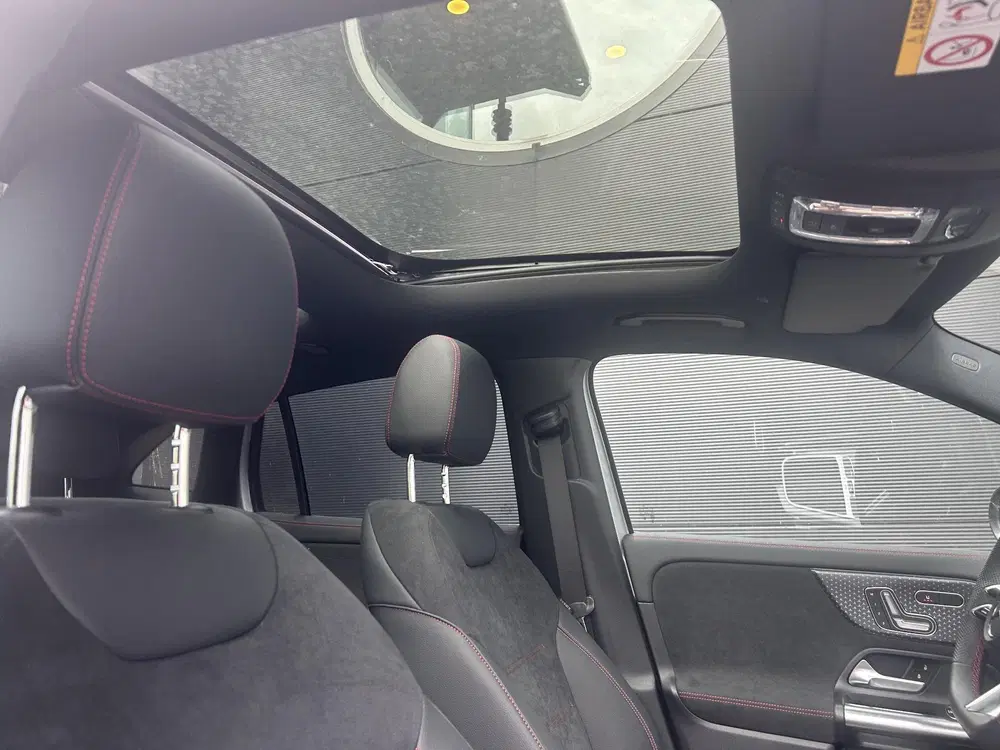 Mercedes-Benz EQA 250+ Business Solution AMG uit 2026, foto 7