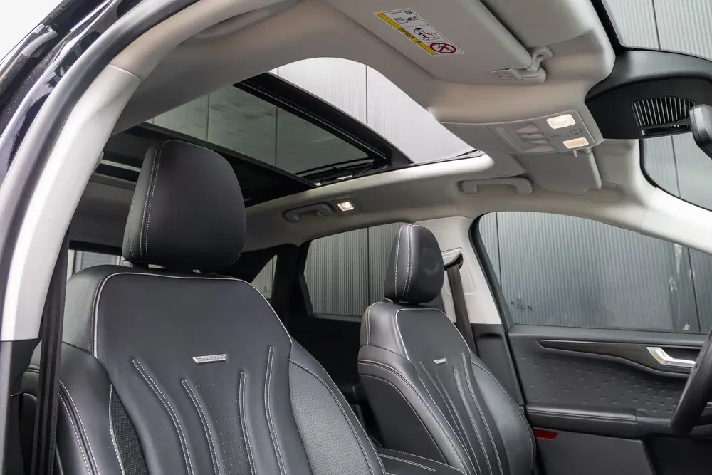 Ford Kuga 1.5 EcoBoost Vignale uit 2021, foto 10