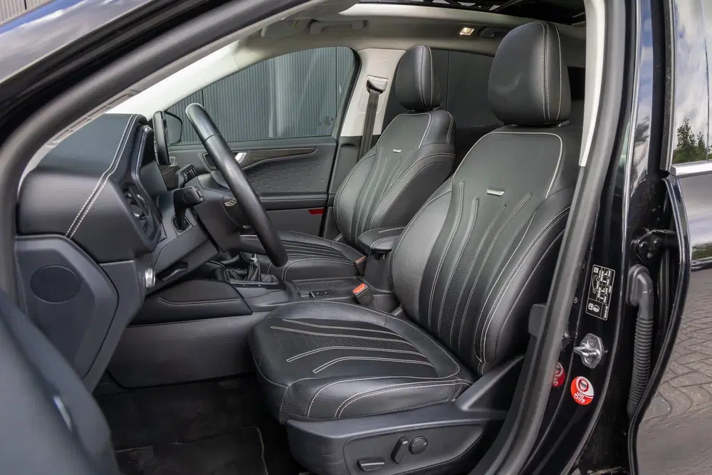 Ford Kuga 1.5 EcoBoost Vignale uit 2021, foto 8
