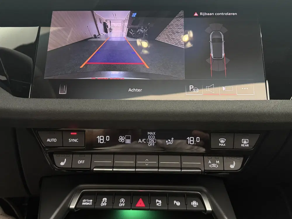Audi A3 35 TFSI Advanced edition 3x S-Line Panoram uit 2025, foto 13