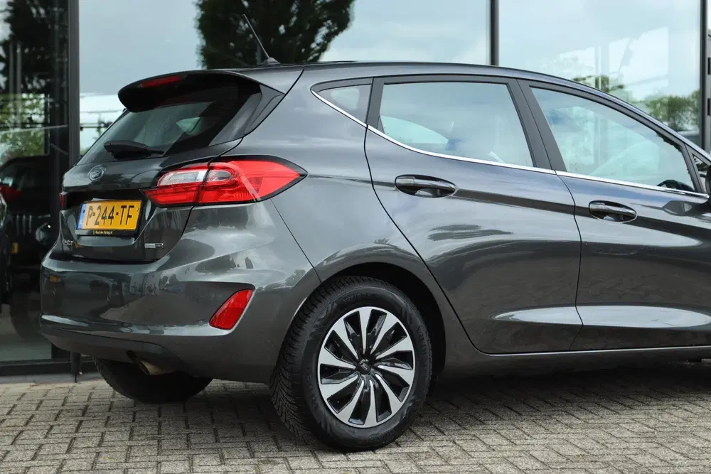 Ford Fiesta 1.0 ECOBOOST AUT. HYBRID TITANIUM uit 2022, foto 8