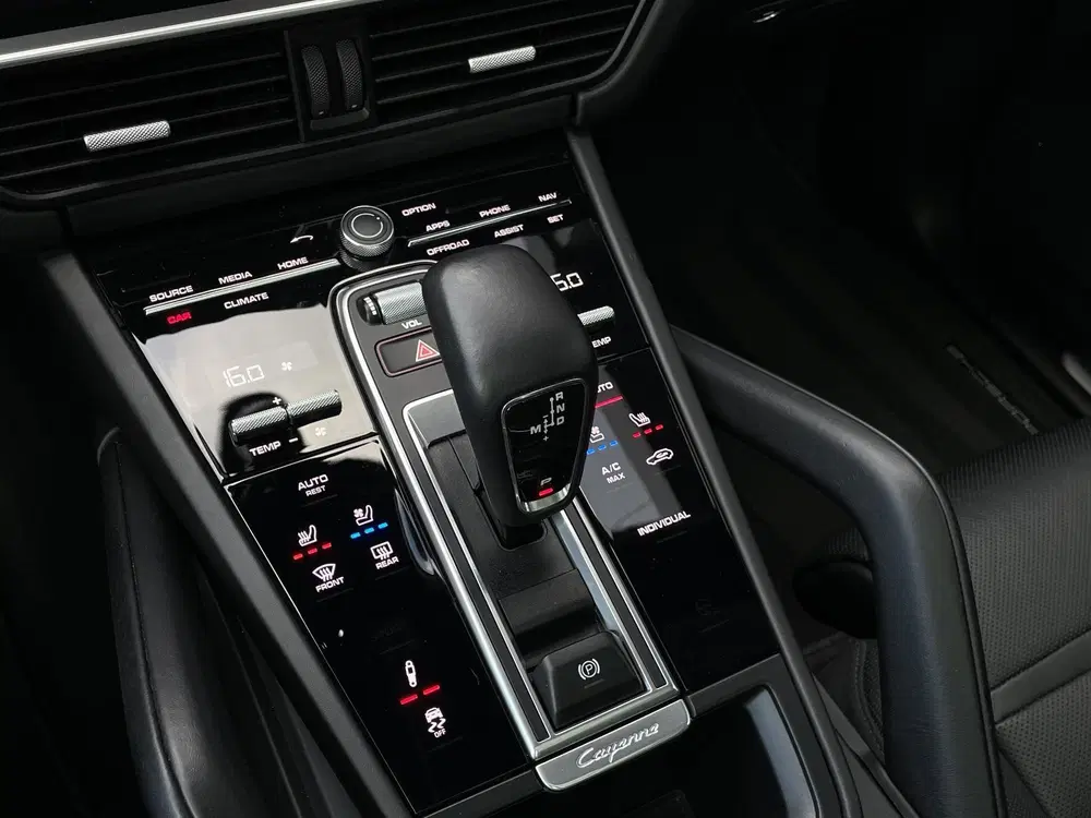 Porsche Cayenne Cayenne Coupé 3.0 E-Hybrid uit 2021, foto 14