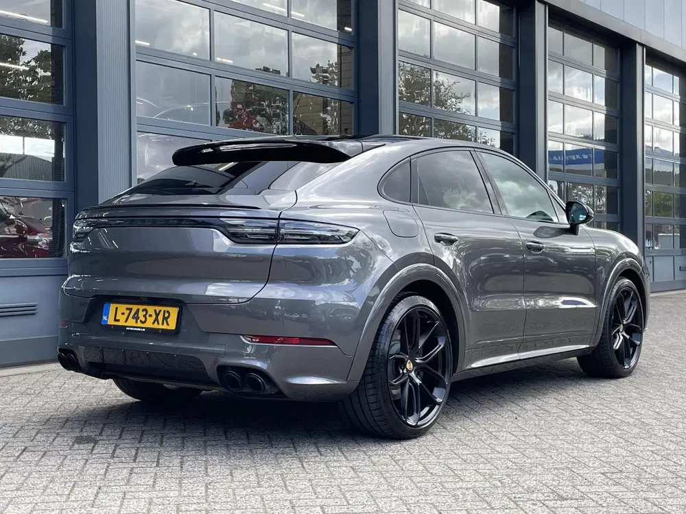 Porsche Cayenne Cayenne Coupé 3.0 E-Hybrid uit 2021, foto 8