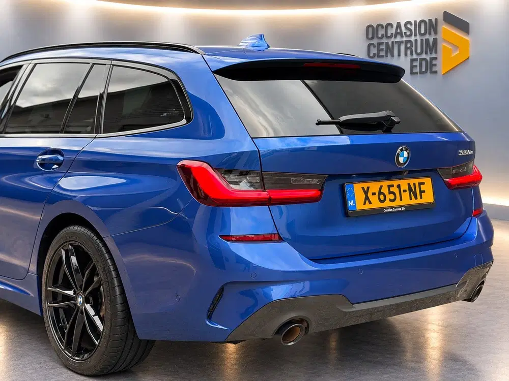 BMW 3-serie 330e M-Sport uit 2021, foto 12