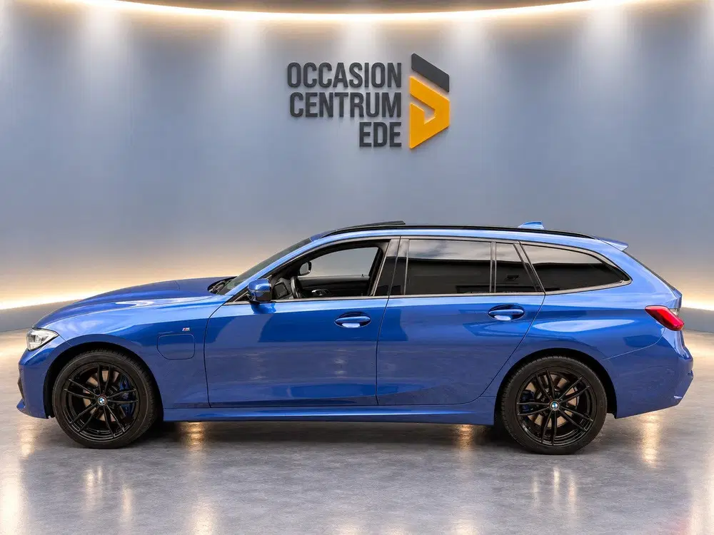 BMW 3-serie 330e M-Sport uit 2021, foto 9