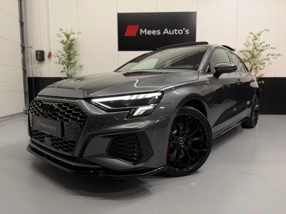 Audi A3 40 TFSI e S-Edition uit 2022