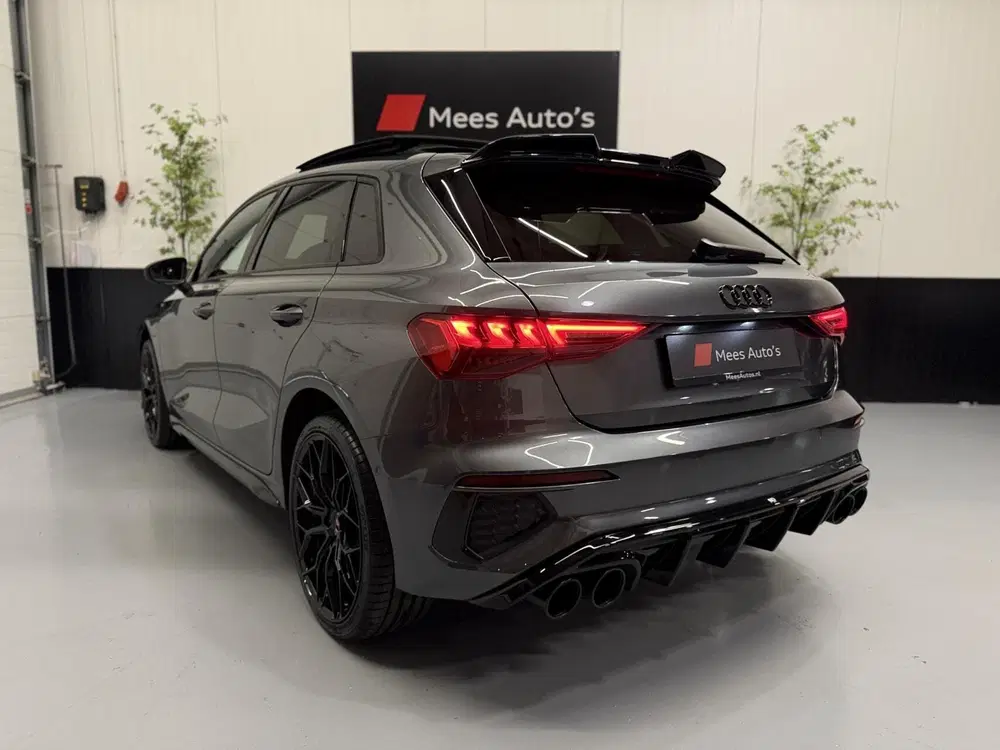 Audi A3 40 TFSI e S-Edition uit 2022, foto 15