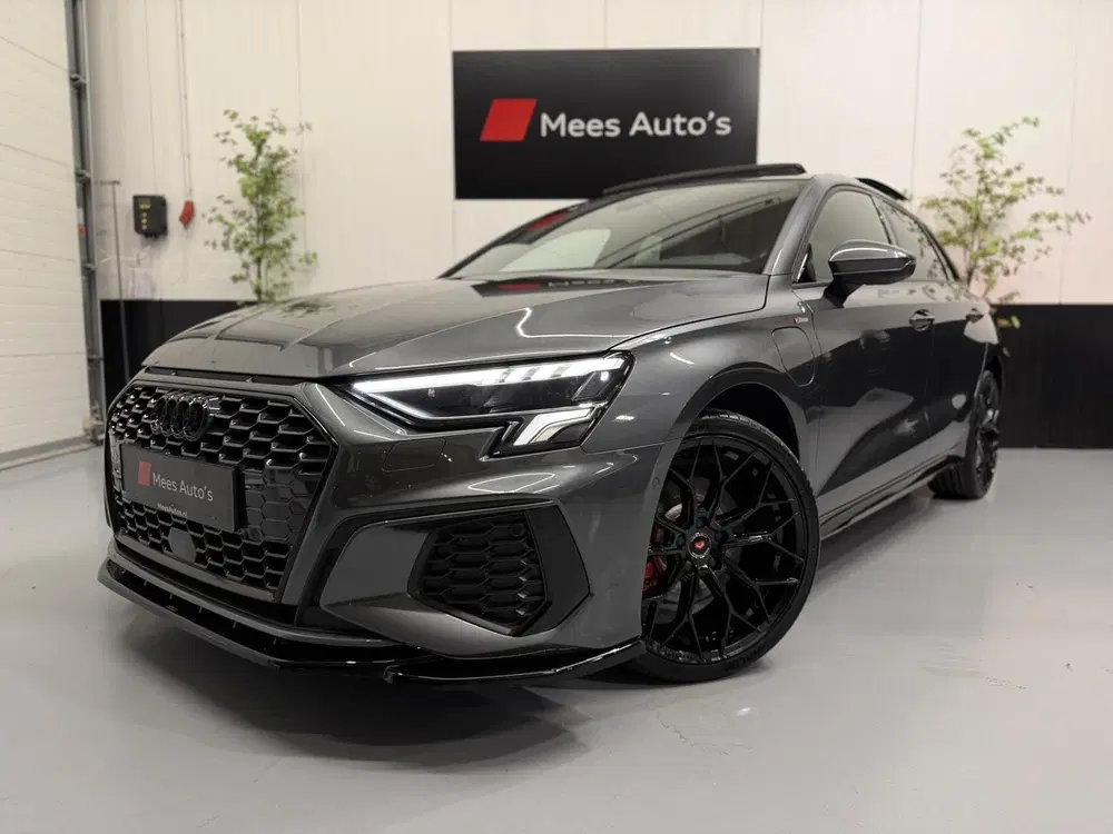Audi A3 40 TFSI e S-Edition uit 2022, foto 4