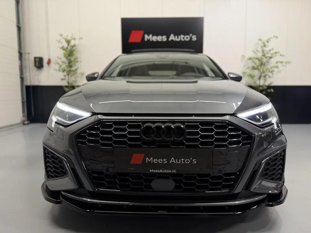 Audi A3 40 TFSI e S-Edition uit 2022, foto 7