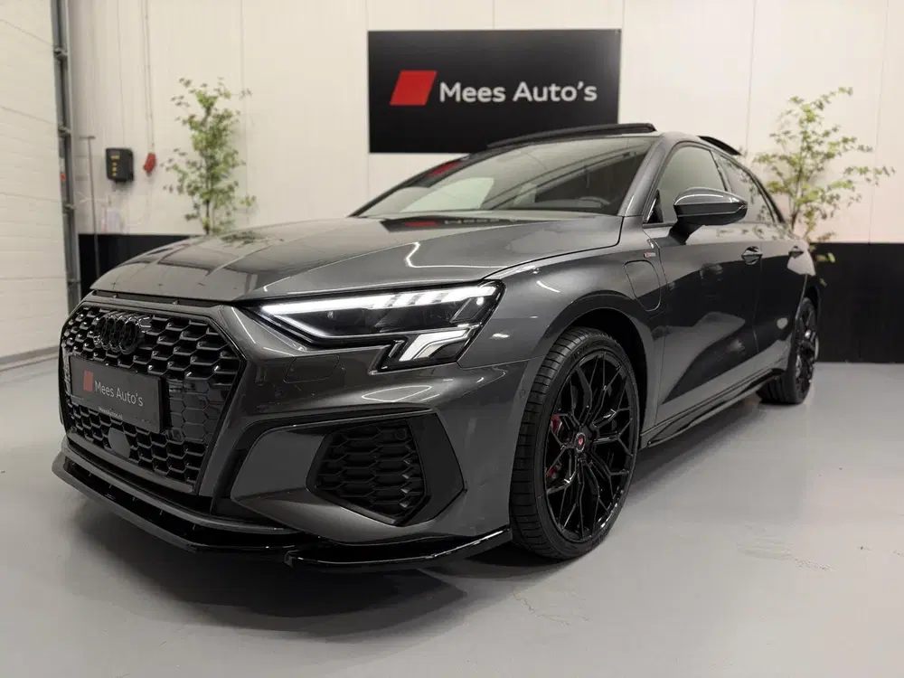 Audi A3 40 TFSI e S-Edition uit 2022, foto 9