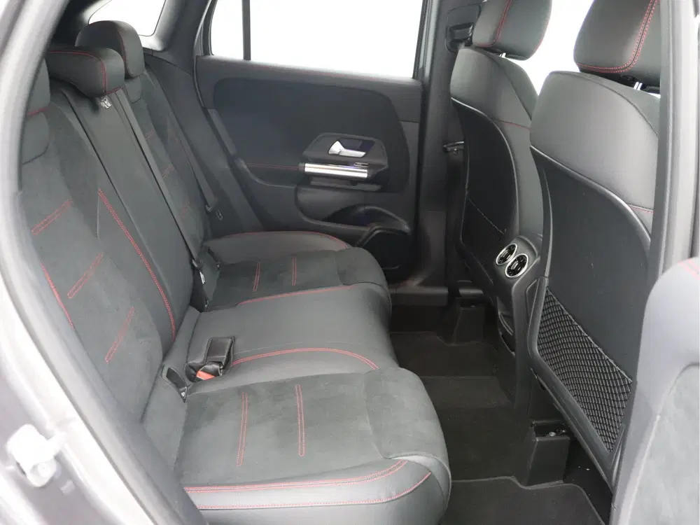 Mercedes-Benz GLA GLA 250 4MATIC AMG Memory uit 2023, foto 12