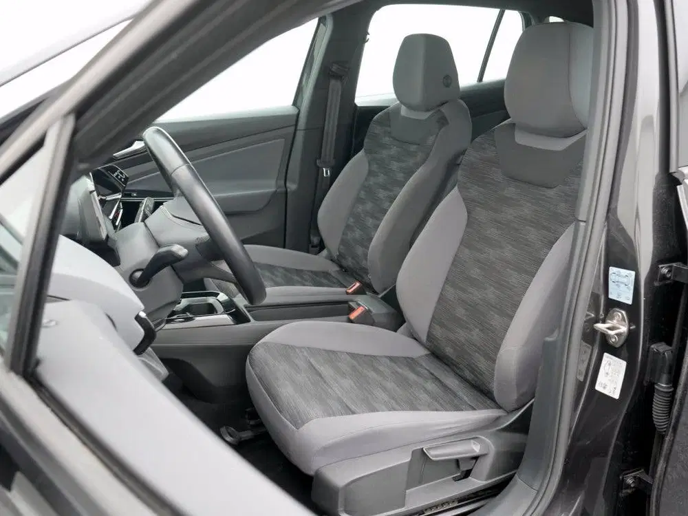Volkswagen ID.4 Life 77 kWh uit 2021, foto 14